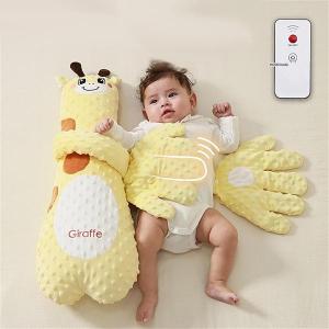 044901 Giraffe Baby Soothing Palm 